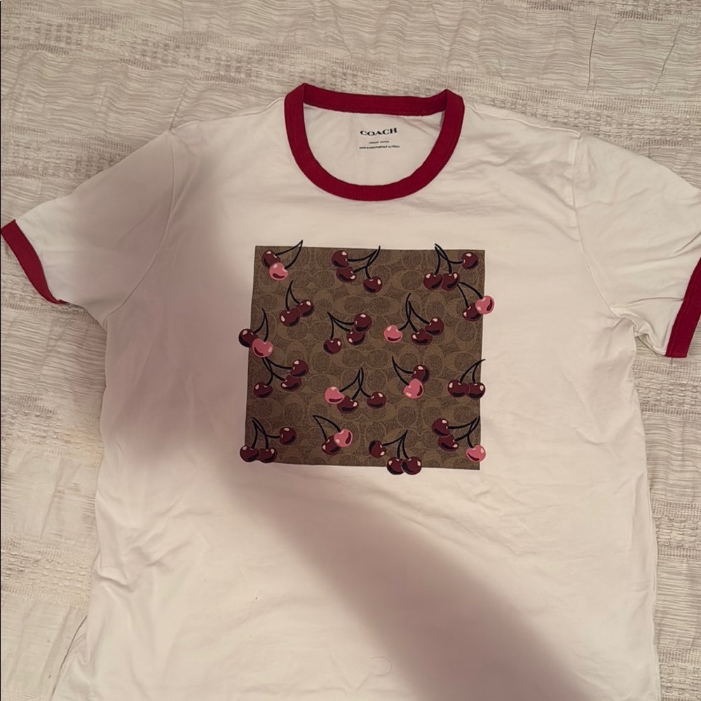 Coach Signature Square Cherry T Shirt In Organic Cotton